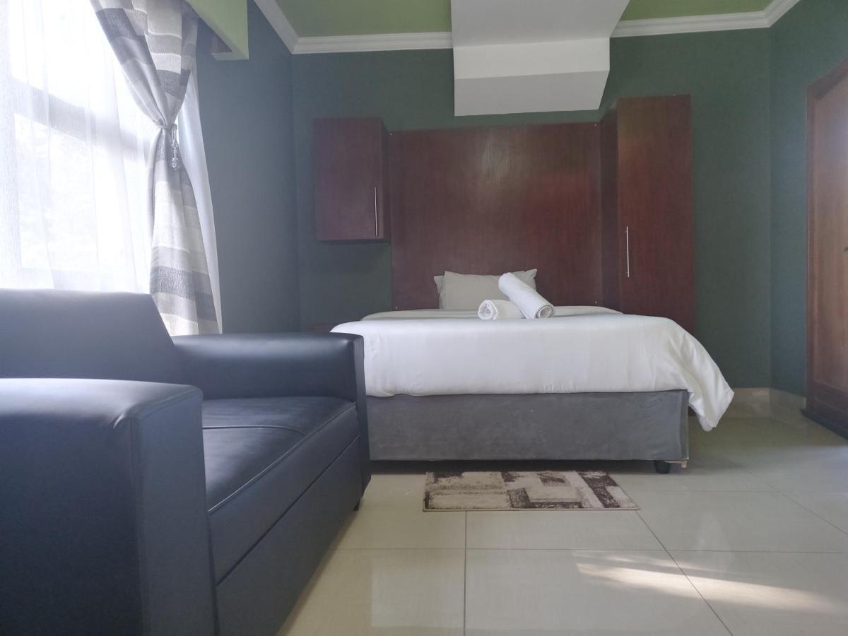 Wise Bird Guest House Roodepoort Zewnętrze zdjęcie