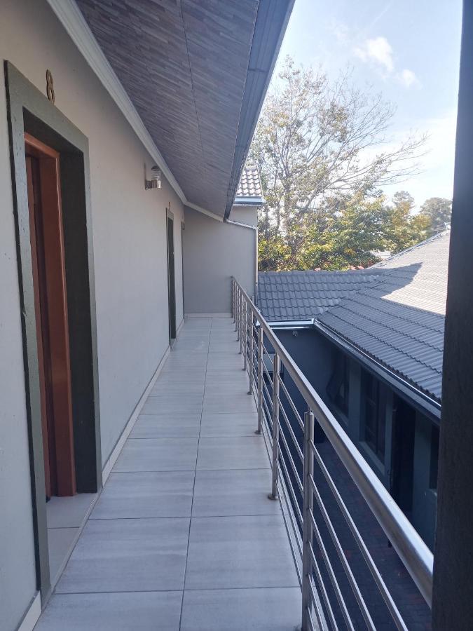 Wise Bird Guest House Roodepoort Zewnętrze zdjęcie